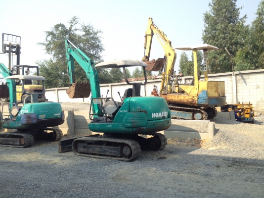 รถขุด KOMATSU PC30-7 Serial NO.26363 แทรคยาง รถขุด KOMATSU PC30-7 Serial NO.26363 แทรคยาง