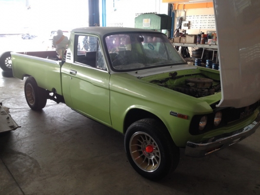 ขาย ISUZU ตัวเก่า มีเล่มทะเบียน พร้อมใช้งาน