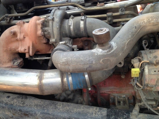 รถบรรทุก 10 ล้อ พื้นเรียบ HINO FL176 ปีจดทะเบียน 2546