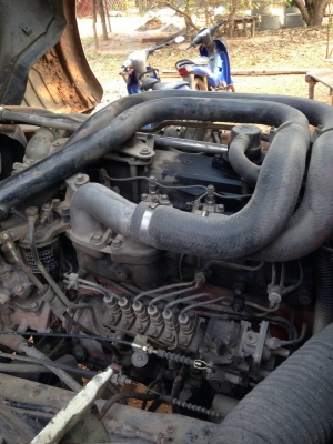 รถบรรทุก 10 ล้อ พื้นเรียบ HINO FL176 ปีจดทะเบียน 2546