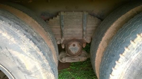 ขายรถล่อง 10 ล้อเพลาเดียว HINO KT925 เครื่อง HO7C 180 แรงม้า วางหัว F18 คัสซีสวยตลอดเส้น พวงมาลัยพาวเวอร์ ทะเบียนพร้อมโอนครับ