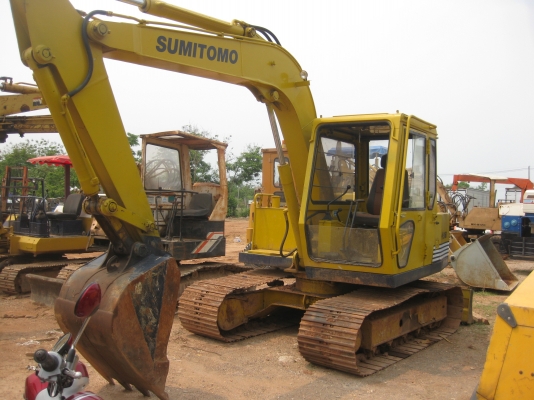 รถแบคโฮ Sumitomo พร้อมใช้งาน