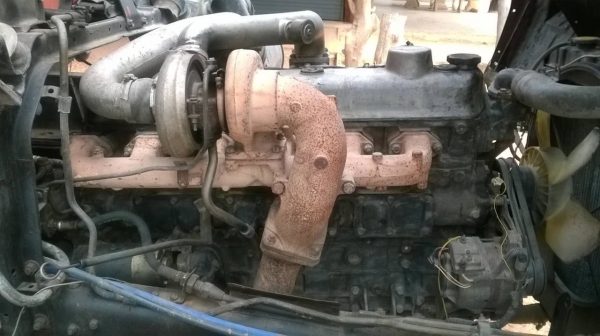 ขายไอ้หลงเทอร์โบ FN527M-TF ซีเรียล 5006 ดั้มสามมิตร เครื่องเดิม 6D16 220 แรงม้า คัสซีสวยจัดตลอดเส้น เกียร์เสื้อลาย 10 สปีด แอร์เย็น ทะเบียนพร้อมโอนครับ