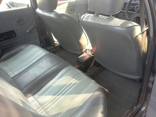 ขายรถเก๋ง ราคาถูก