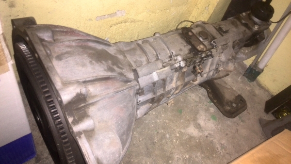 ขายเกียร์ M/T 2t 3t  โต้โยต้า ยกชุด เกียร์+ฟายวิน+หวี+แผ่นคลาช