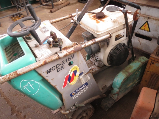 เครื่องตัดคอนกรีต มือสองจากญีปุ่น พร้อมใช้งาน เครื่องตัดคอนกรีต มือสองจากญีปุ่น พร้อมใช้งาน