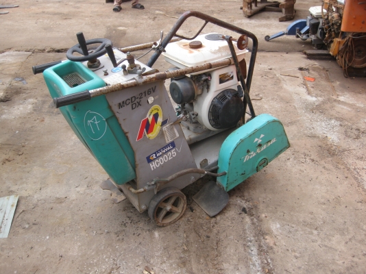 เครื่องตัดคอนกรีต มือสองจากญีปุ่น พร้อมใช้งาน เครื่องตัดคอนกรีต มือสองจากญีปุ่น พร้อมใช้งาน