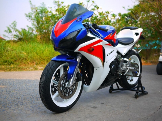 ขาย Cbr92 ตัวคาร์บูไฟฟ้า พร้อมทะเบียนแท้ แฟริ่ง Cbr1000 08 ท่้าย Rc211 เปลี่ยนเครื่องใหม่แล้วเรียบร้อย