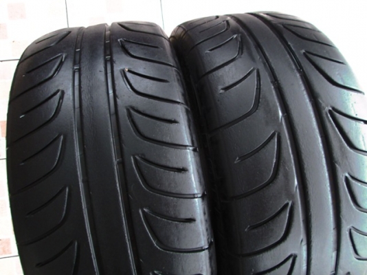 ยาง BRIDGESTONE RE-01R 235-45-17 สวยๆ (1คู่)