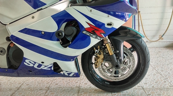 ขาย Suzuki Gsxr1000 Year2002 สภาพพร้อมไช้