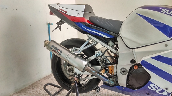 ขาย Suzuki Gsxr1000 Year2002 สภาพพร้อมไช้