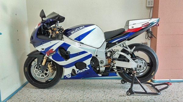ขาย Suzuki Gsxr1000 Year2002 สภาพพร้อมไช้