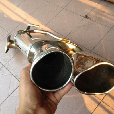 ท่อ FTK ใส่เยื้องสำหรับเกียรออโต้ของเก่าญี่ปุ่นเเท้สภาพตามรูปครับ ท่อ FTK ใส่เยื้องสำหรับเกียรออโต้ของเก่าญี่ปุ่นเเท้สภาพตามรูปครับ