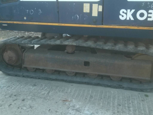 ขายด่วน KOBELCO SK60-2  เก่า ไทย  แทรคยาง  ชั่วโมงการทำงานน้อย   สภาพสวยมากๆๆ   ราคาถูก  โทร ดวงนภา  089-3818694