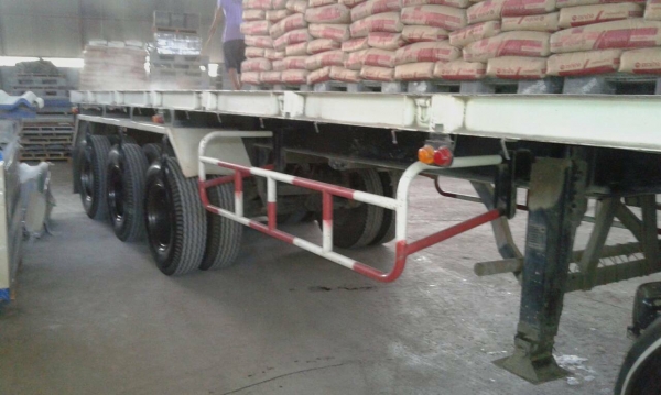 รถอีซูซุ 10 ล้อ หัวลาก  GXZ  320 แรงม้า. ปี 49  ( ขายแม่ , ลูก. )   สนใจติดต่อ 081 - 6079515