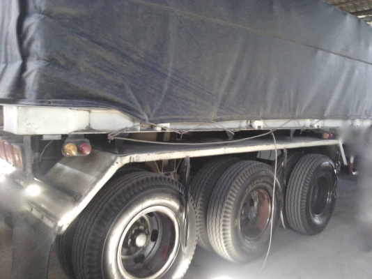 รถอีซูซุ 10 ล้อ หัวลาก  GXZ  320 แรงม้า. ปี 49  ( ขายแม่ , ลูก. )   สนใจติดต่อ 081 - 6079515