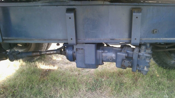 ขายด่วน รถขุด KOMATSU PW100  ล้อยาง  เก่าไทย  สภาพสวย  ราคาถูก  โทร 089-3818694 ดวงนภา  เตียวตระกูล