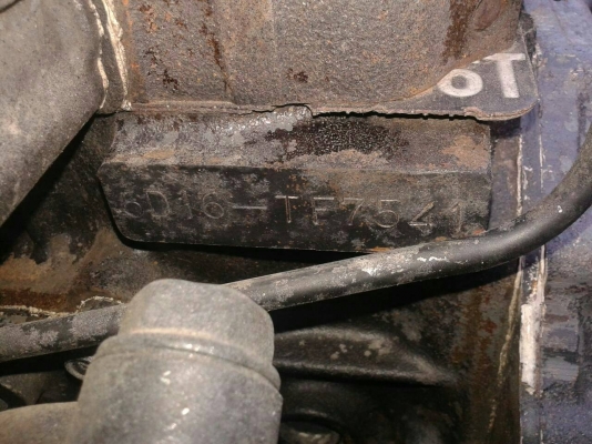 รถมิตซู  10  ล้อดั้ม  FN527M - TF   220 แรงม้า.  ปี 39   ( ซีเรี้ยน 7,xxx กว่า. )   สนใจติดต่อ 081 - 6079515