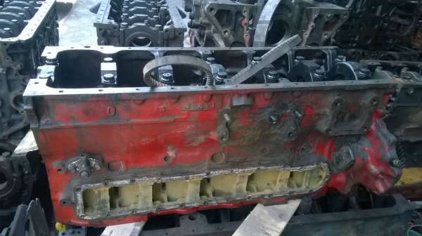 เสื้อสูบ ISUZU  DA120,DA640,DA220,6BB1,6BD1,6BG1,6BF1,6HA1,6HE1,6HH1,6HL1,6SA1,6SD1,4BA1,4BB1,4BC1,4BD1,4BE1,4HE1,4HF1,4HG1,4HL1,4JA1,4JB1,4JH1,4JG1,4JG2,4JJ1,4JK1,C240 UD ND6,NE6,PD6,PE6,FE6,PF6 รับประกัน