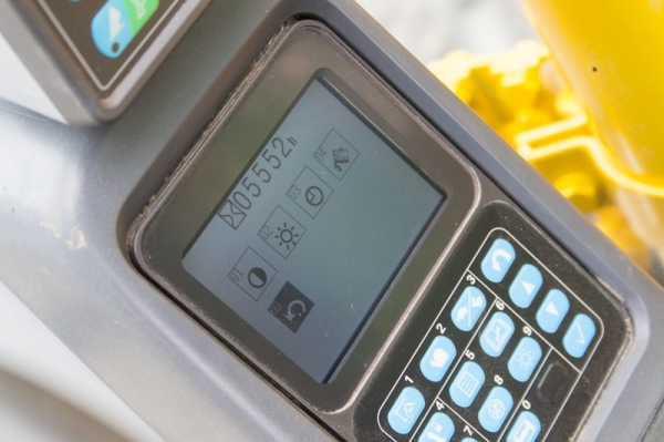 ขุดล้อยาง PW130-7K #KMTPW018K55K***** 5552HR 2006y Tel : 098-858-5524 สามภพ ครับ ขุดล้อยาง PW130-7K #KMTPW018K55K***** 5552HR 2006y Tel : 098-858-5524 สามภพ ครับ