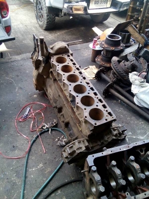 เสื้อสูบ MITSUBISHI  6DS,6D14,6D15,6D16,6D17,6D22,6D24,6D31,6D40,6M60,6M61,6M70,4D31,4D32,4D33,4D34,4D36,4M40,4M41,4D56 KOMATSU 3D84,3D94,3D95s-w,4D95,4D105,6D105,6D125 รับประกัน