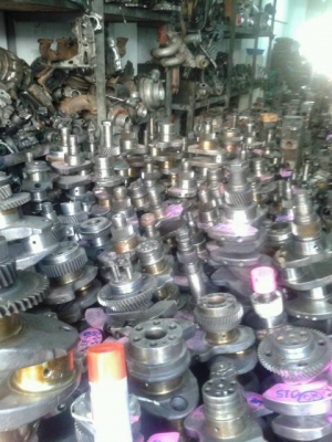 เพลาข้อเหวี่ยง MITSUBISHI 6DS,6D14,6D15,6D16,6D17,6D22,6D24,6D31,6D40,6M60,6M61,6M70,4D31,4D32,4D33,4D34,4D36,4M40,4M41,4D56 KOMATSU 3D84,3D94,3D95,4D95,4D105,6D105,6D125 CAT 3116 รับประกัน