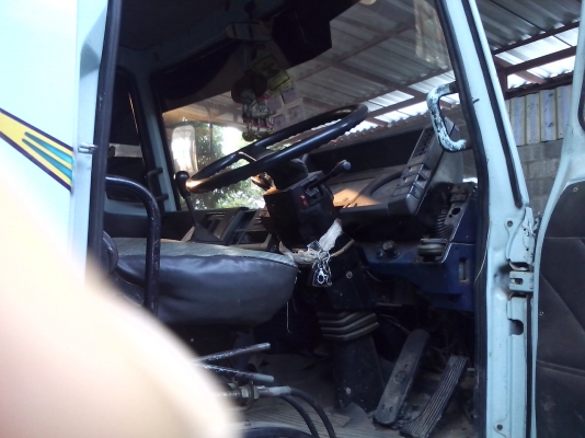 ขายรถบรรทุก 10 ล้อ ขายรถบรรทุก 10 ล้อ