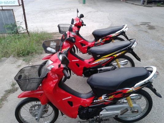 เวฟ125 สีแดงสวยๆพร้อมใช้ เวฟ125 สีแดงสวยๆพร้อมใช้