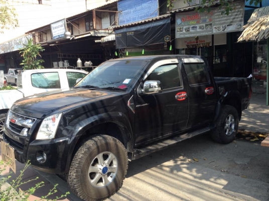 ขาย Dmax ตัวเก่าเครื่อง 3000 ตัวยกสูง ขาย Dmax ตัวเก่าเครื่อง 3000 ตัวยกสูง