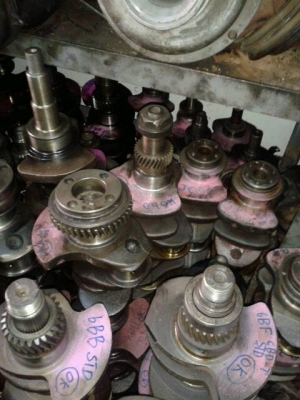 เพลาข้อเหวี่ยง ISUZU DA120,DA640,DA220,6BB1,6BD1,6BG1,6BF1,6HA1,6HE1,6HH1,6HL1,6SA1,6SD1,4BA1,4BB1,4BC1,4BD1,4BE1,4HE1,4HF1,4HG1,4HL1,4JA1,4JB1,4JH1,4JG1,4JG2,4JJ1,4JK1,C240 UD ND6,NE6,PD6,PE6,FE6,PF6 รับประกัน เพลาข้อเหวี่ยง ISUZU DA120,DA640,DA220,6BB1,6BD1,6BG1,6BF1,6HA1,6HE1,6HH1,6HL1,6SA1,6SD1,4BA1,4BB1,4BC1,4BD1,4BE1,4HE1,4HF1,4HG1,4HL1,4JA1,4JB1,4JH1,4JG1,4JG2,4JJ1,4JK1,C240 UD ND6,NE6,PD6,PE6,FE6,PF6 รับประกัน