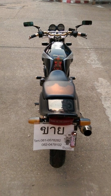 ขายคับ HONDA CB400 ปี93 ของแต่งล้น สีสวย ท่อแต่งเลสทั้งเส้น กันล้ม โช๊คหลังแต่ง โซ่สเตอเต็ม แฮนด์บาร์ กระจกแต่ง ทะเบียนพร้อมโอน สวยๆ คับ ราคา 75500 บาท ส่งได้ทั่วไทยคับ สนใจติดต่อ 081-0578282 ไอดีไลน์ POPBIGBIKESAKON คับ สนใจรถสวย ถูก ดี ต้อง POP BIGBIKE