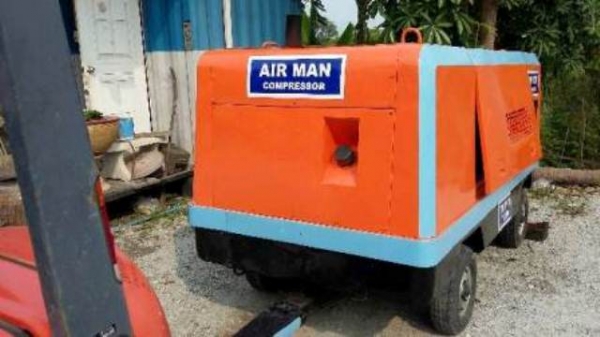 ปั๊มลม AIR MAN PDS 390 เครื่อง IZUSU ปั๊มลม AIR MAN PDS 390 เครื่อง IZUSU