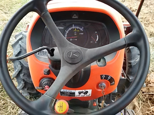 L4708 ปี55 รถสภาพเดิมๆ อุปกรณ์2ชิ้นครับ