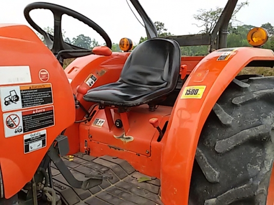 L4708 ปี55 รถสภาพเดิมๆ อุปกรณ์2ชิ้นครับ