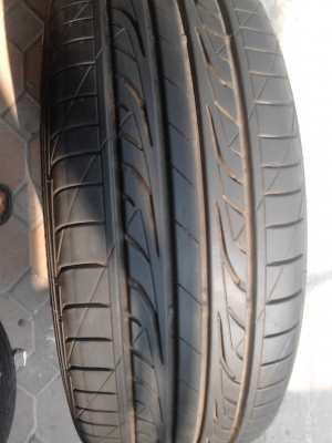 225/55R17 DUNLOP SP SPORT LM704  ปี 2014 มี 2 เส้น TEL.081-427-3941