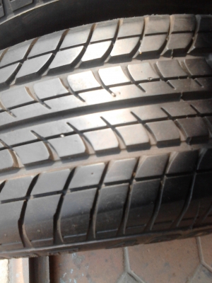 185/65R14 DUNLOP  SP SPORT 490  ชุด 4 เส้น ปี 2013  TEL.081-427-3941