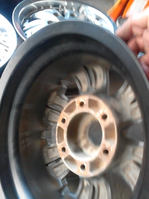 LENSO  B06  แม๊ก 6 รู   ขอบ 15    ( 7 J X15 )  ET+20    ชุด 4 ใบ    TEL.081-427-3941