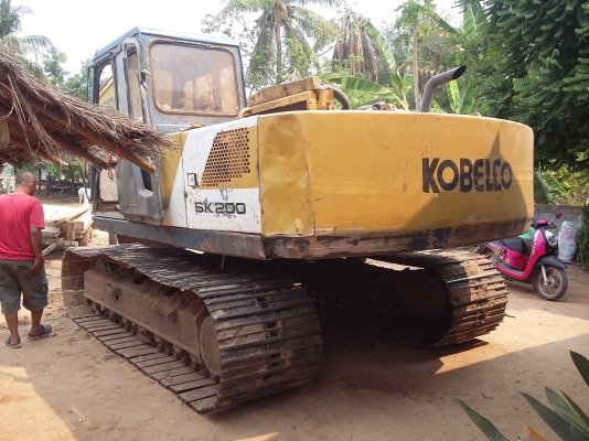 ขายรถแม็กโค / โกเบลโก้ SK200 มาร์คทู / เครื่อง 6D31 / ปั้ม K3V / ตัวเดินใหญ่ ขายรถแม็กโค / โกเบลโก้ SK200 มาร์คทู / เครื่อง 6D31 / ปั้ม K3V / ตัวเดินใหญ่