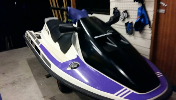 Seadoo GT 580 วินเทจ ขาย หรือ แลกเครื่อง 15 แรงหางสั้น สนใจติดต่อ 0891624420 Seadoo GT 580 วินเทจ ขาย หรือ แลกเครื่อง 15 แรงหางสั้น สนใจติดต่อ 0891624420