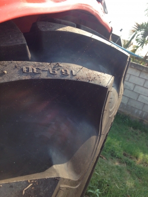 ขายM7040 สภาพเทพๆ2350ชั่วโมง ขายM7040 สภาพเทพๆ2350ชั่วโมง