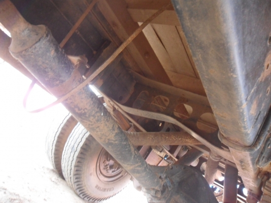 ขายถูกๆๆ ครับ HINO FC  รถ 6 ล้อ พร้อมคอกลากข้าว ราคาต่อรองได้ ติดต่อช่างหมึก 087- 5262494 และ 094-7452226