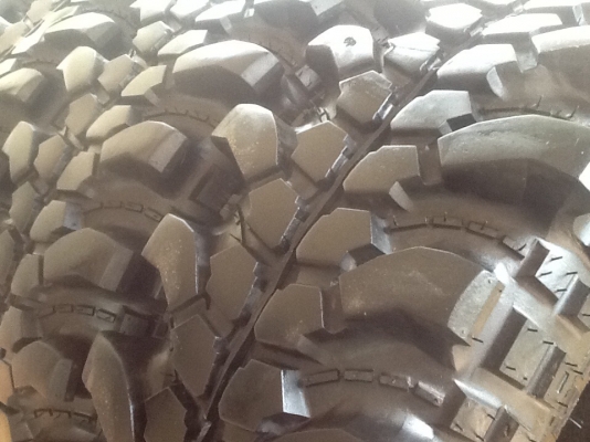 ขายยางตะขาบ 33 x 16 ปี 12