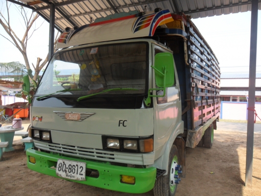 ขายถูกๆๆ ครับ HINO FC  รถ 6 ล้อ พร้อมคอกลากข้าว ราคาต่อรองได้ ติดต่อช่างหมึก 087- 5262494 และ 094-7452226