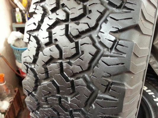 ขายยาง  BF ALL  265 75 16