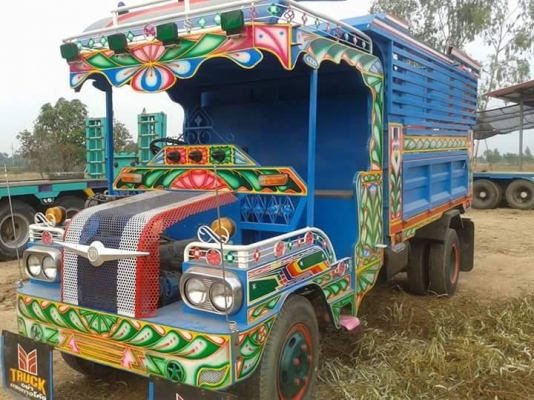 ขายอีแต๋น6ล้อดั้มเกษตร เครื่อง85แรง เกียร์ร็อค สโลร็อค ช่วงล่าง110 แคชซีหน้า6 เครื่อง4BA สภาพพร้อมใช้งาน เอกสารพร้อมโอน สนใจโทร 090-8588220คุณนะ 093-3258446คุณบิวตี้ ID:narong498 หรือ www.truck.in.th/498 หรือfb:ณรงค์ ซื้อขายรถมือสอง(เว็บไซต์ส่วนตัว)