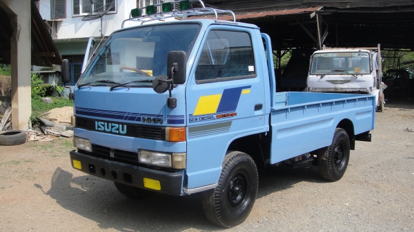 ลดพิเศษ 145000 ISUZU NKR 4ล้อ เครื่อง4JB1(88แรง)กะบะบรรทุก สภาพดีพร้อมใช้  ราคาถูก