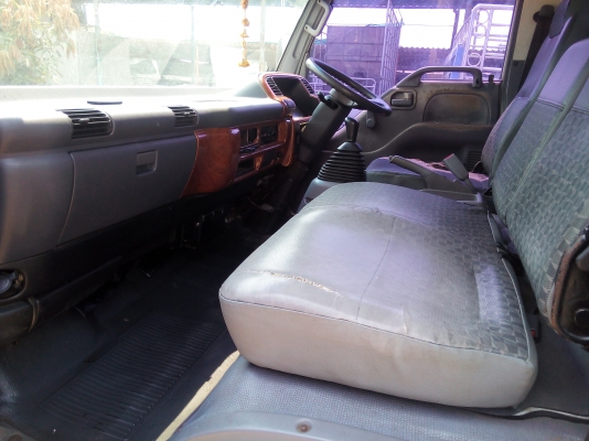 6 ล้อกลาง  *Euro.2*  ISUZU  NQR75RY52E5  175 แรงม้า+คอมมอนเรว *ยาว 5.50 ม.* รถสวยเดิม+พร้อมใช้งาน * รถห้างแท้ * มีเล่มพร้อม *