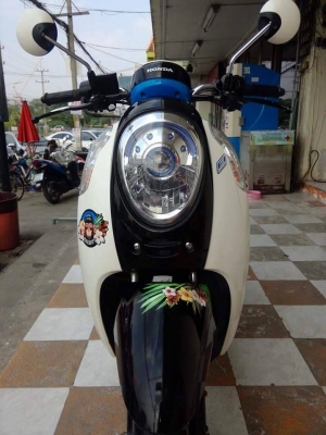 รุ่นใหม่ล่าสุด All New Honda Scoopy i ปี 2557 สีน้ำเงิน ขาว ลาย Monkey DO รถอย่างสวย ประหยัดน้ำมัน
