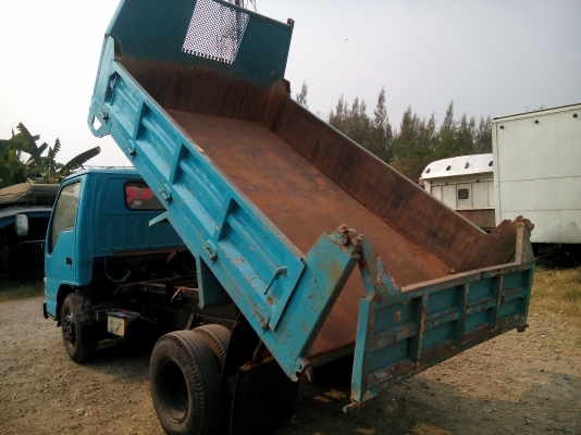 6 ล้อสั้น ดัมพ์  ISUZU  NKR55EX5S  110 แรงม้า  *ยาว 3.00 ม.*  รถสวยเดิม ตามสภาพ+สภาพพร้อมใช้งาน * รถห้างแท้ * มีเล่มพร้อมโอน *