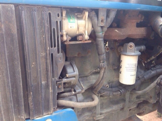 ขายรถไถ new holland เกียร์ธรรมดา ขายรถไถ new holland เกียร์ธรรมดา